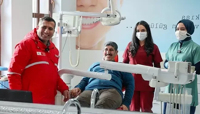 Muradiye’de gönüllü dokunuş: Yıllardır ertelenen tedavi gerçek oldu