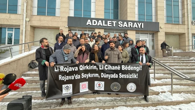 Van Adliyesi önünde açıklama