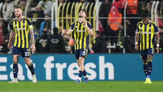 Fenerbahçe Kadıköy'de, Aston Villa'ya tek golle mağlup oldu