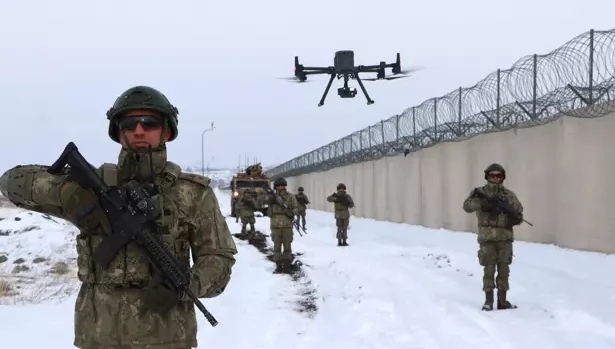 Hudut Kartalları Türkiye-İran sınırını 7 gün 24 saat koruyor