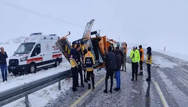 Van’da 2 kişinin hayatını kaybettiği kazada ölenlerin isimleri belli oldu!