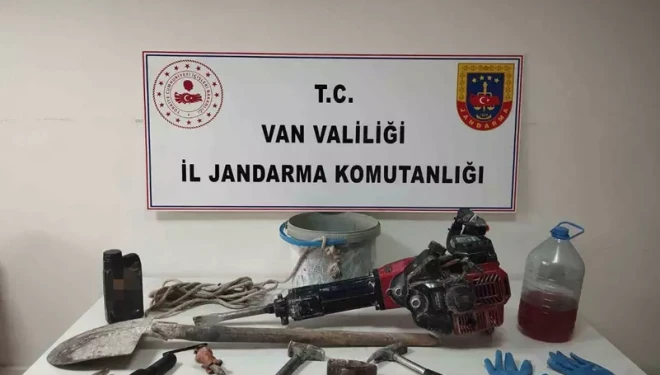 Van’da kaçak kazı yapan 4 kişiye adli işlem yapıldı