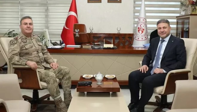 Van İl Jandarma Komutanı Tuğgeneral Mücahit Avkıran’dan İl Müdürü Tosun’a Ziyaret