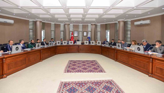 Van YYÜ Danışma Kurulu ‘Sürdürülebilir Su Yönetimi’ gündemiyle toplandı