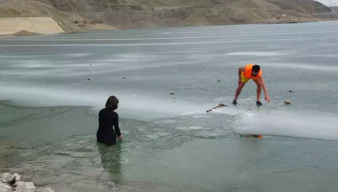 Gezgin öğretmen Zernek Barajı’ndan Van Gölü mesajı