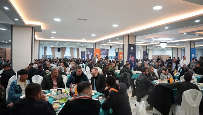 AK Parti’den Van’da STK ve kanaat önderleriyle iftar buluşması