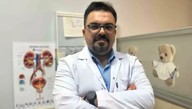 Üroloji Uzmanı Dr. Şığva: "Taş hastalığı böbrek kaybına yol açıyor"