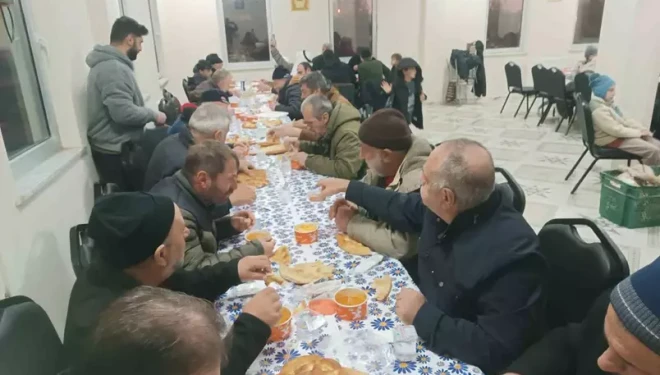 Karadenizliler Van’da geleneksel iftarda buluştu