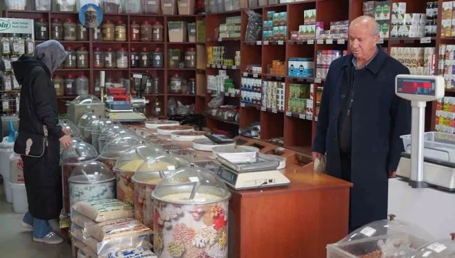 Van’da bahar geçişi aktarlara ilgiyi artırdı