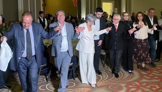 İzmir'de Van rüzgarı esti