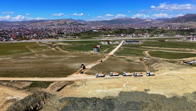 Edremit Belediyesi 2 kilometrelik yeni yol açıyor