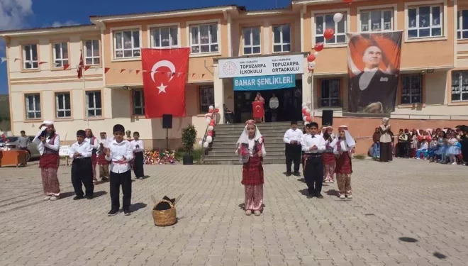 Muradiye’de ‘Bahar Şenliği’ düzenlendi
