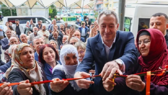 Bakırhan: Uşak'taki varlığımız Türkiye'de siyaset yapma isteğimizin en önemli göstergesidir