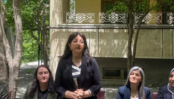 Buldan: Bayram sonrası “kök yasa” gündemde, Türkiye yeni bir sürece girebilir