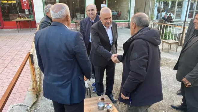 AK Partili Kayatürk Çatak'ta vatandaşlarla buluştu
