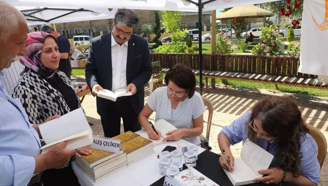 Tuşba Edebiyat ve Kitap Günleri sona erdi