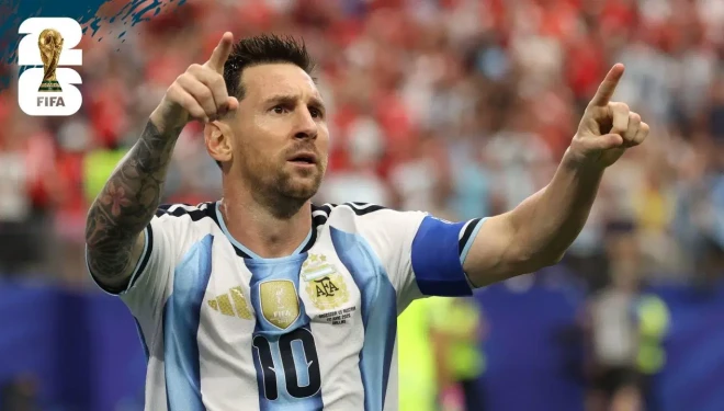 Arjantin Dünya Kupası'nda 2'de iki yaptı: Messi tarihe geçti
