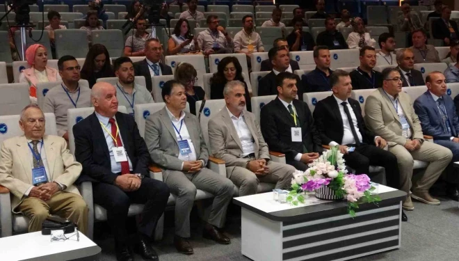 Van YYÜ’de ’6. Ulusal Mühendislik Jeolojisi ve Jeoteknik Sempozyumu’ başladı
