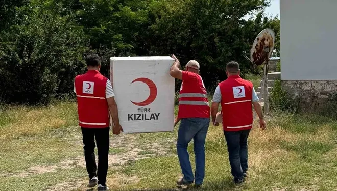 Muradiye Kızılay’ı engelleri kaldırmaya devam ediyor