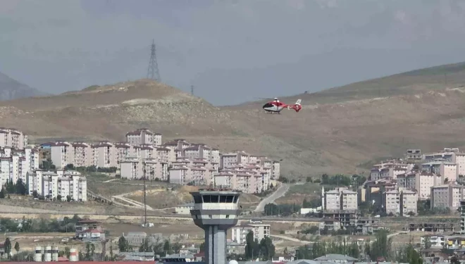 Ambulans helikopter kalp hastası için havalandı