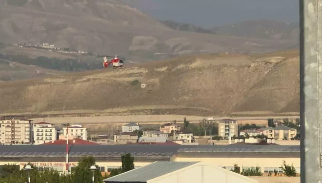 Hamile kadın ambulans helikopter ile Van’a getirildi