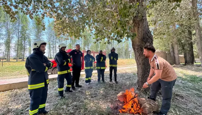 Van itfaiyesi olası yangılara karşı 24 saat görev başında