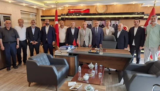 AK Parti heyetinden MHP’ye ziyaret