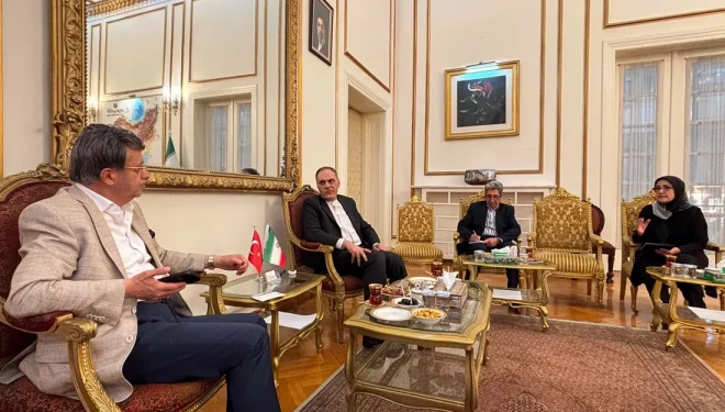 Van'ın dördüncü sınır kapısı için Türkmenoğlu'ndan kritik görüşme