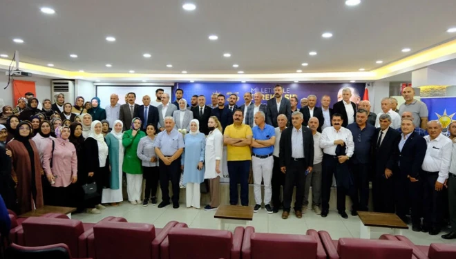 AK Parti Van’da 25’inci yılını kutladı
