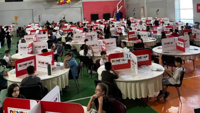 Van’da 453 öğrenci DENEYAP Teknoloji Atölyeleri için ter döktü