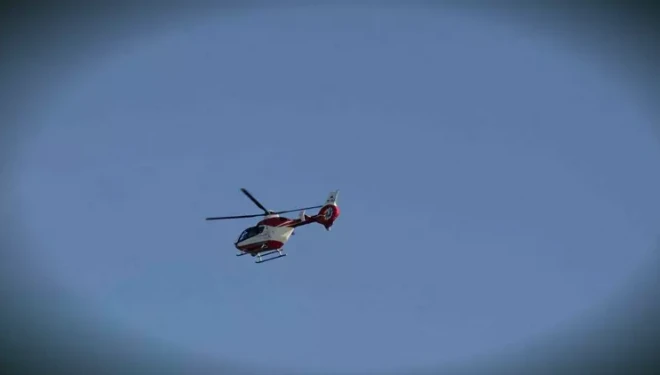 Bahçesaray’da perikardit hastası helikopter ambulansla Van’a sevk edildi