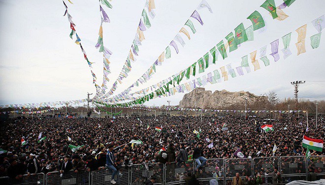 Van Newroz'u Canlı İzle 2024 (Van Newroz Canlı)