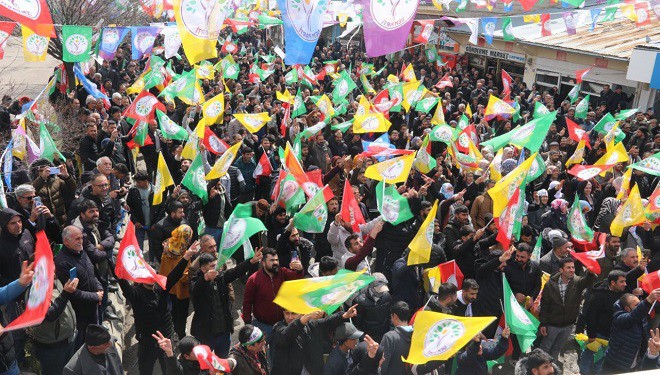 Zeydan Bahçesaray'dan seslendi: Kürt oylarını bölmeyin