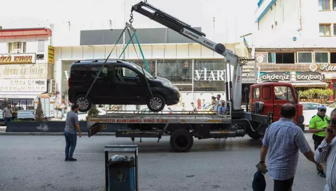Van’da otobüs durakları, engelli rampaları ve yaya geçitlerinde sıkı denetim