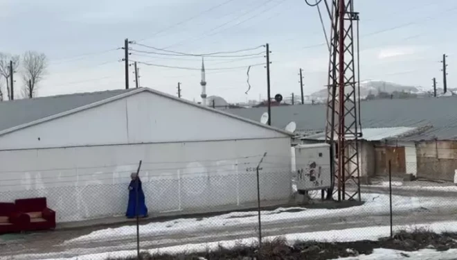 Van depreminin üzerinden 15 sene geçti: Konteyner kent olduğu gibi duruyor