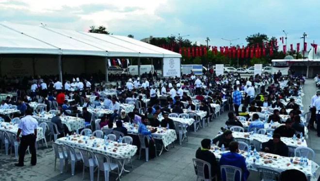 Van’da Ramazan Başladı: İftar çadırı kurulacak mı?