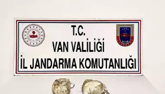 Araziye gizlenmiş 4 kilo 270 gram afyon sakızı ele geçirildi