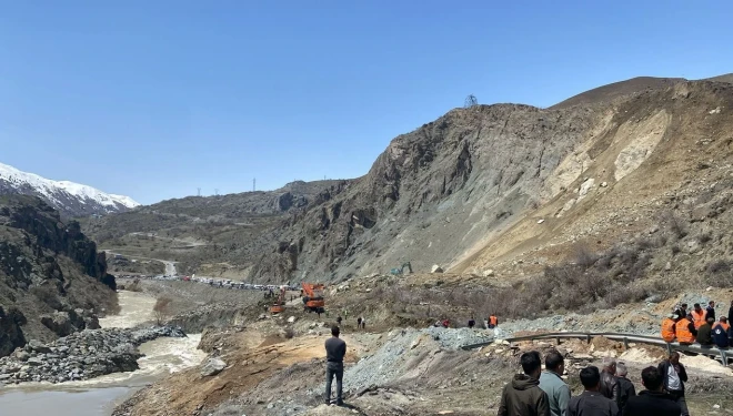 Van-Hakkari karayolu için karar