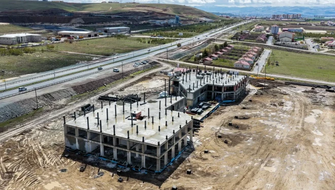 Yeni şehirlerarası otobüs terminali inşaatı devam ediyor