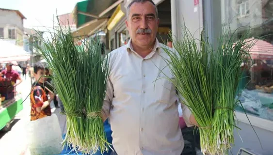 Van’da karların geç erimesi şifalı otların tezgah ömrünü uzattı