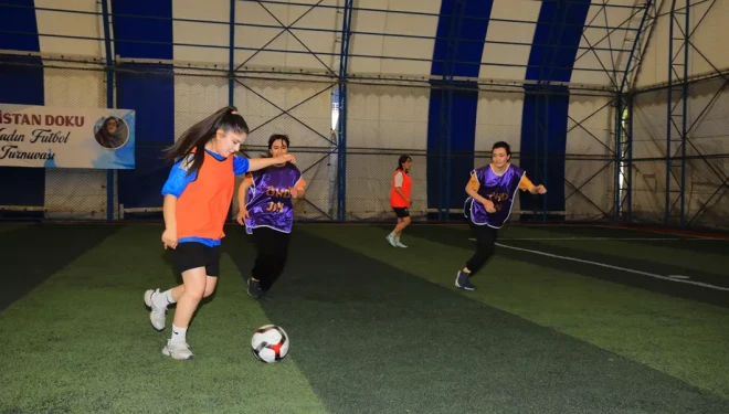 Gülistan Doku Futbol Turnuvasında Çeyrek Final Heyecanı