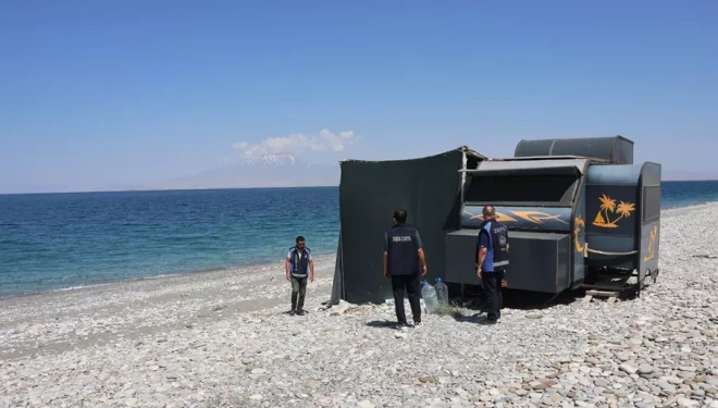 Tuşba Belediyesi’nden kıyılarda kamusal alan denetimi