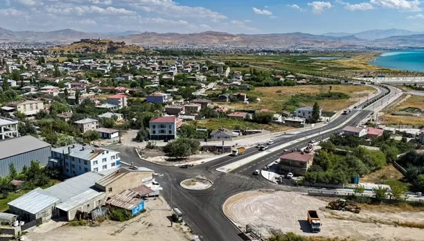 Van Sahil Yolu'nun İskele kavşağı tamamlandı