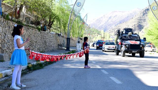 Çatak'ta 23 Nisan kutlamaları