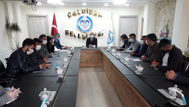 Başkan Ensari, teknik personelle bir araya geldi
