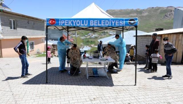 İpekyolu Belediyesinden bayram öncesi tıraş hizmeti