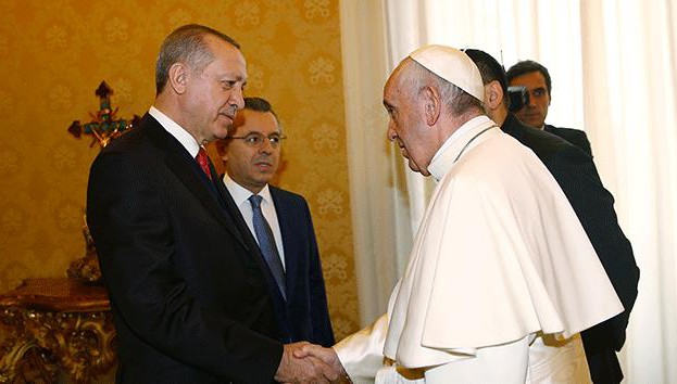 Cumhurbaşkanı Erdoğan, Papa ile Filistin'i görüştü