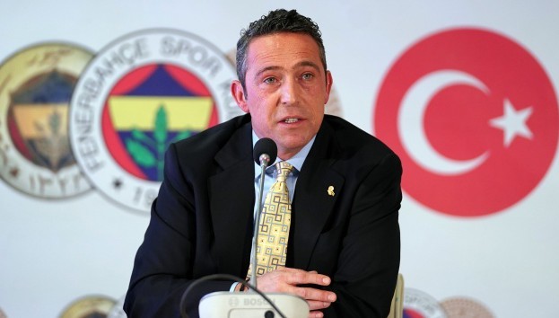 Fenerbahçe, Emre Belözoğlu ile devam edecek mi? Ali Koç açıkladı!