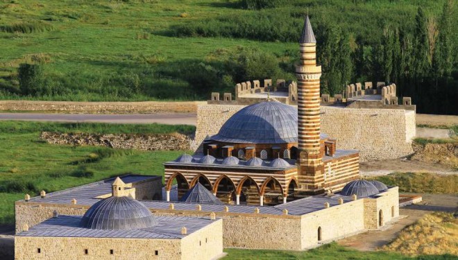 TÜİK Açıkladı: Van'da kaç cami var?