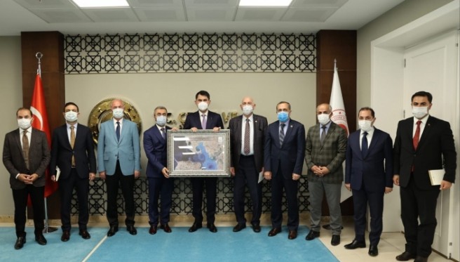 Başkan Akman, Tuşba'nın kangren haline gelen bir sorununu daha çözdü